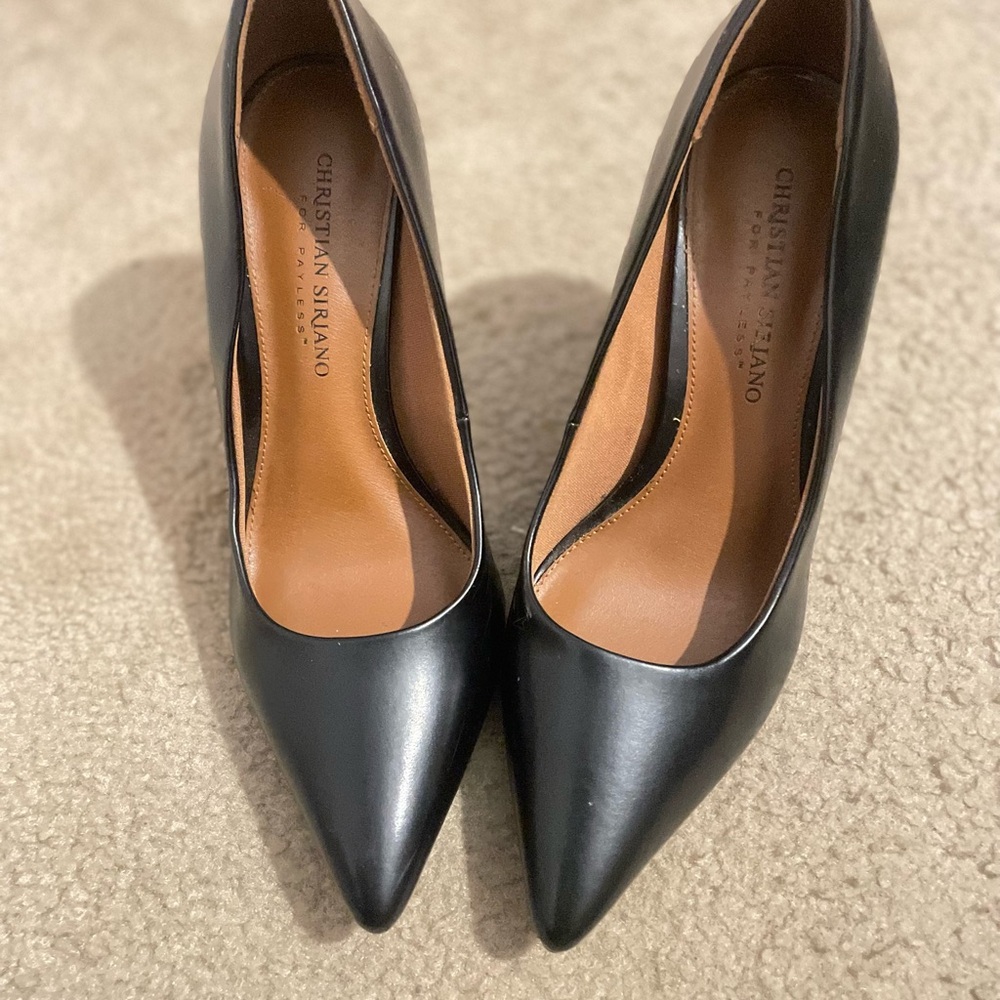 Christian Siriano Black Heels with Pointed Toe and Stiletto